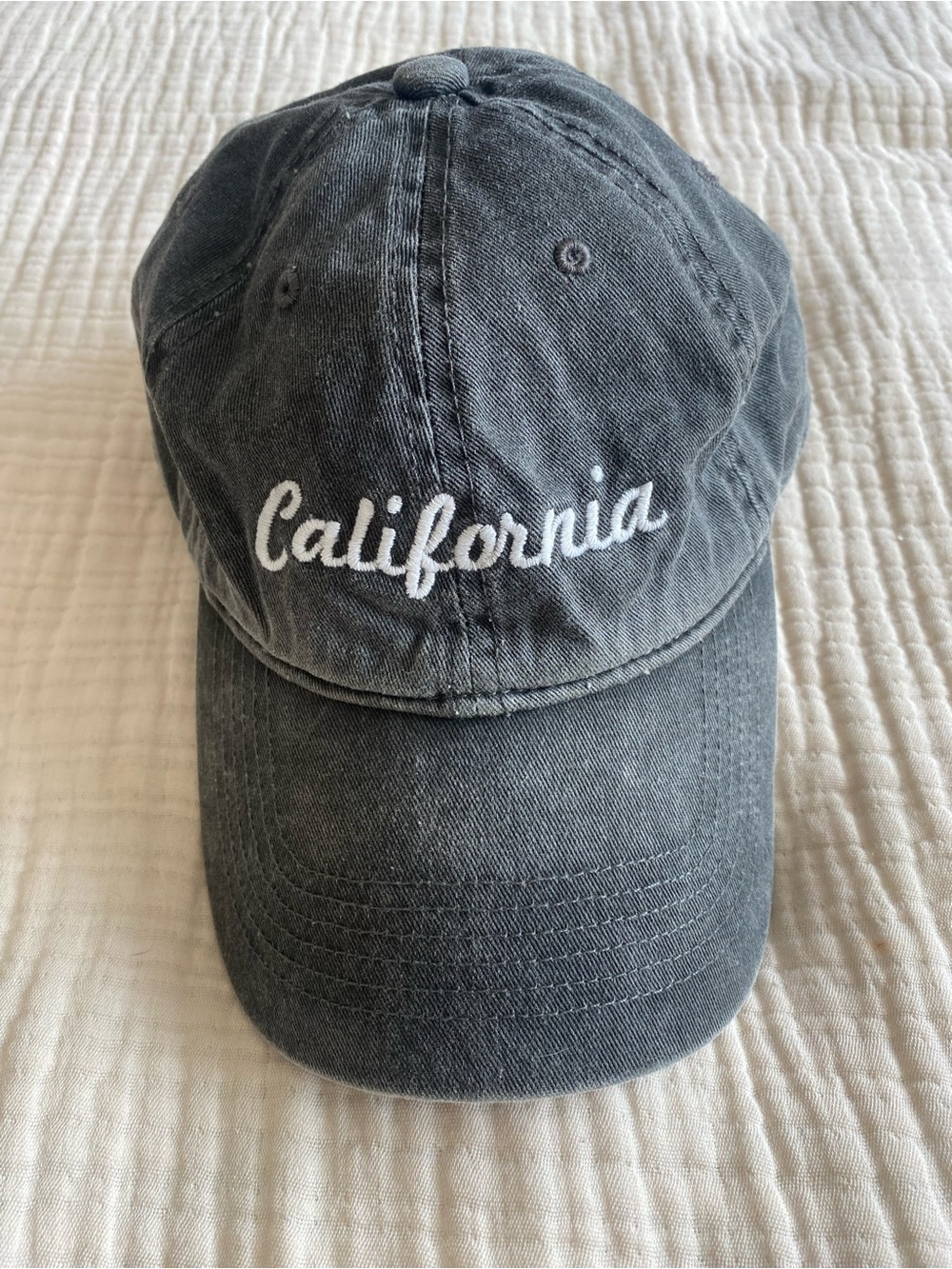 Brandy Melville California Embroidered Gray Adjustable Women’s Baseball Cap